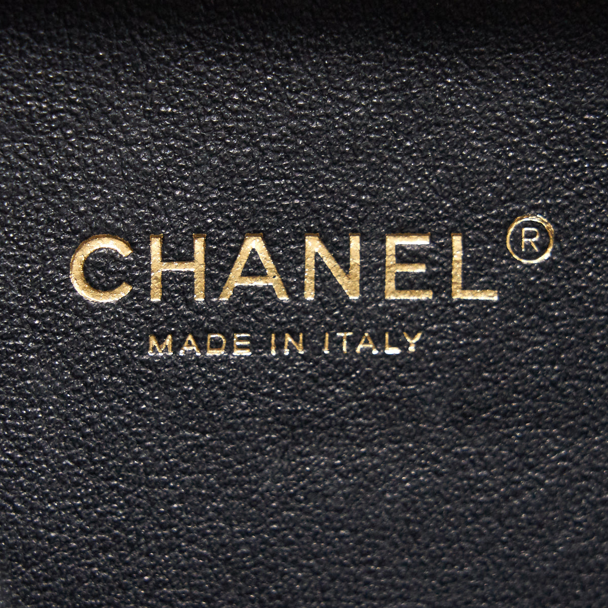Chanel Caviar Small Vanity case black & white GHW