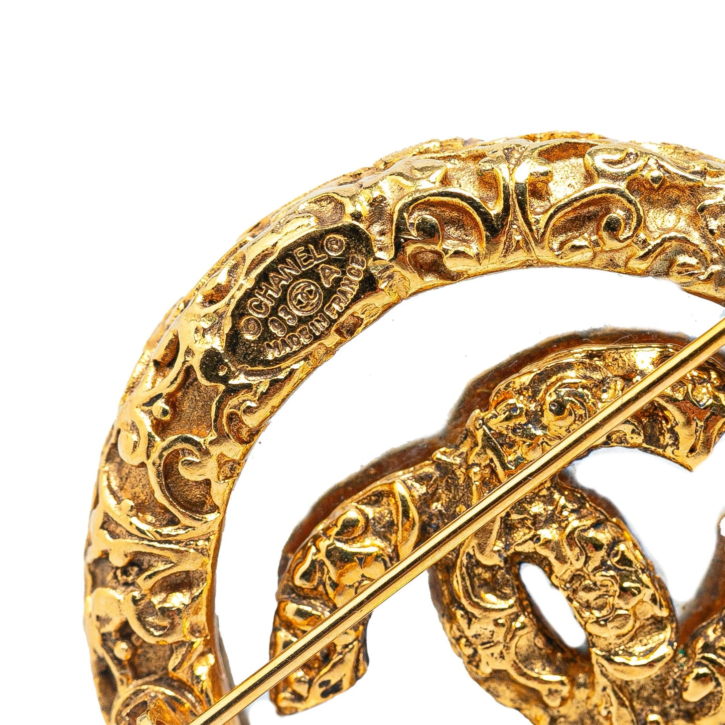 Gold Chanel Gold Plated CC Round Brooch