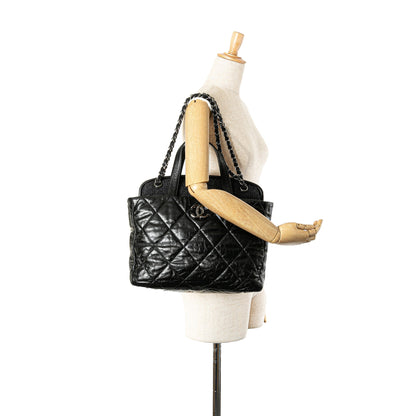 Black Chanel Quilted Glazed Calfskin and Tweed Portobello Frame Satchel