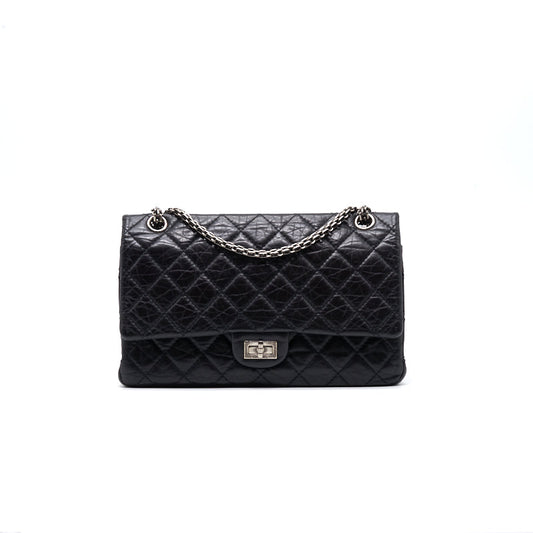 Chanel reissue 2.55 medium bag