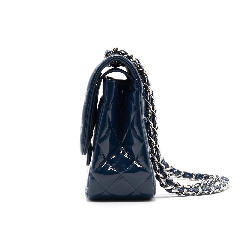 Chanel Classic Jumbo Double Flap