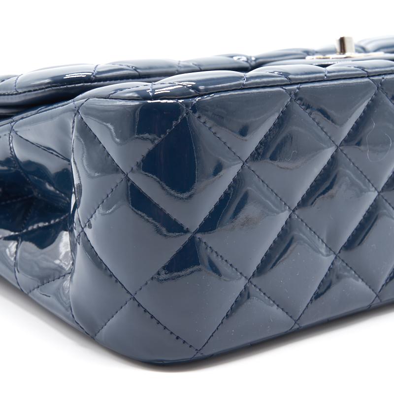 Chanel Classic Jumbo Double Flap