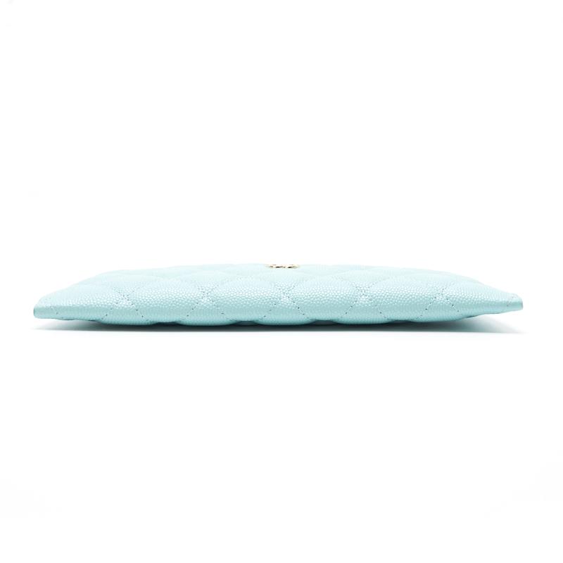 Chanel 19C Caviar Phone & Card holder Tiffany Blue