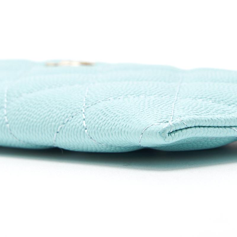 Chanel 19C Caviar Phone & Card holder Tiffany Blue