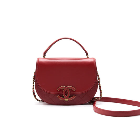 Chanel Shiny Calfskin Goatskin Quilted Small Coco Curve Messenger Flap