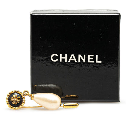 Gold Chanel Gold Plated Clover Faux Pearl Swing Brooch Pin