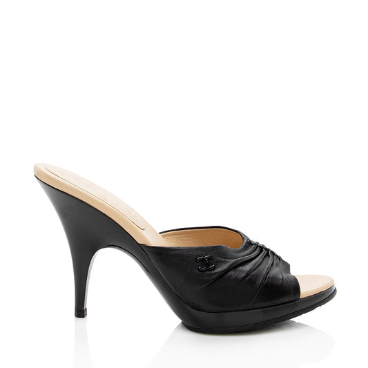 Chanel Ruched Leather Slide Mules - Size 7 / 37 (SHF-18120)