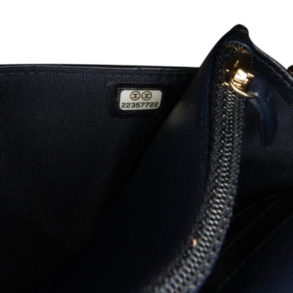 Chanel Boy Wallet On Chain (SHG-rJw1jW)