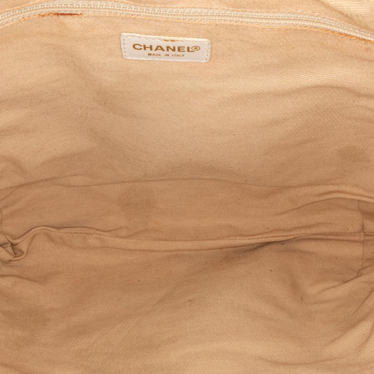 Chanel CC Canvas Tote Bag (SHG-34081)