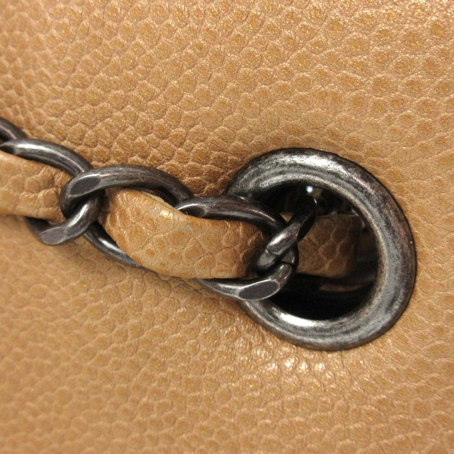 Chanel CC Caviar Chain Tote (SHG-RzoaBs)