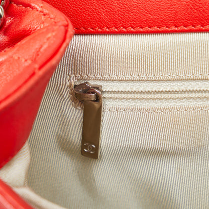 Chanel CC Chain Around Leather Crossbody Bag (SHG-8RVJzH)