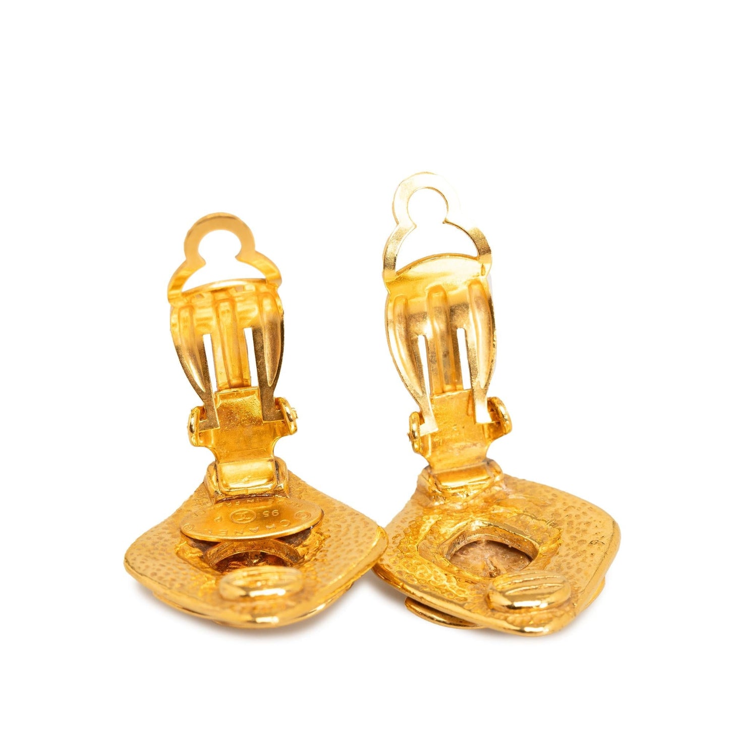 Chanel CC Clip On Earrings (SHG-T7mYdK)