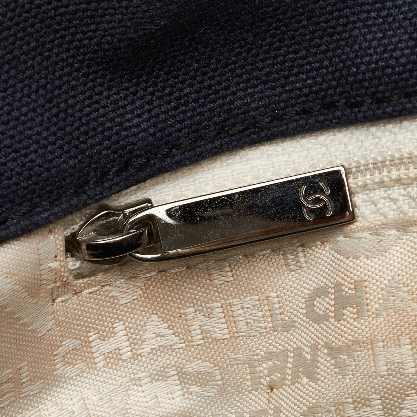 Chanel CC Cruise Rope Cabas Handbag (SHG-GF676k)