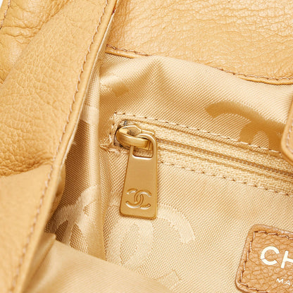 Chanel CC Handbag (SHG-f64EKS)