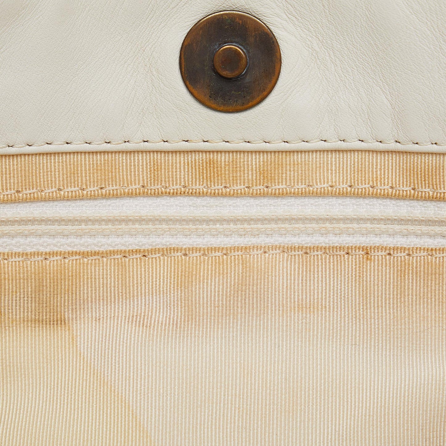Chanel CC Lambskin Tote Bag (SHG-4wiPOU)