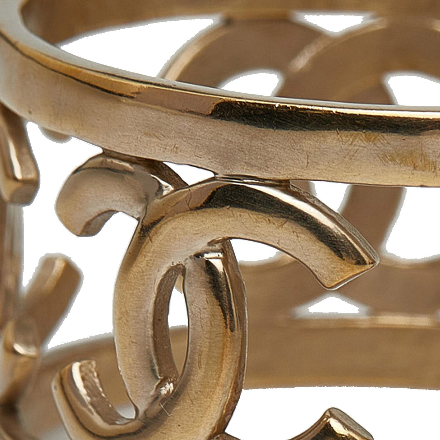 Chanel CC Logo Cuff (SHG-QnYfhJ)