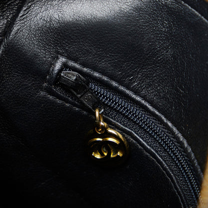 Chanel CC Matelasse Tassel Camera Bag (SHG-Emp6IH)