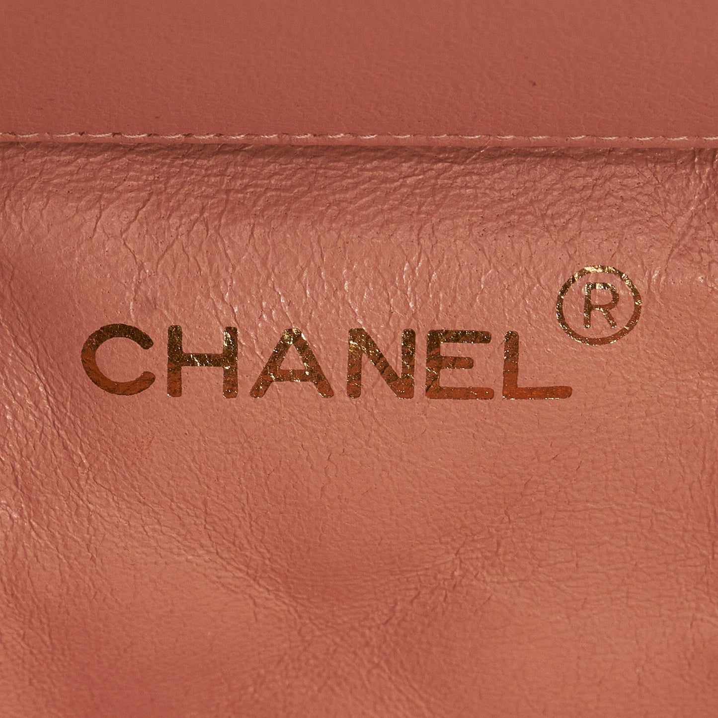 Chanel CC Matelasse Vanity Bag (SHG-0lwtb0)