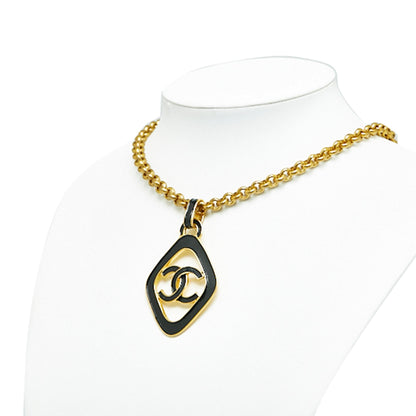 Chanel CC Pendant Necklace (SHG-2rTjhs)