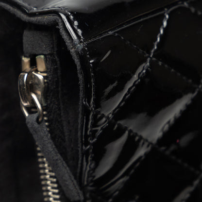 Chanel CC Phone Pouch (SHG-JBlF5K)