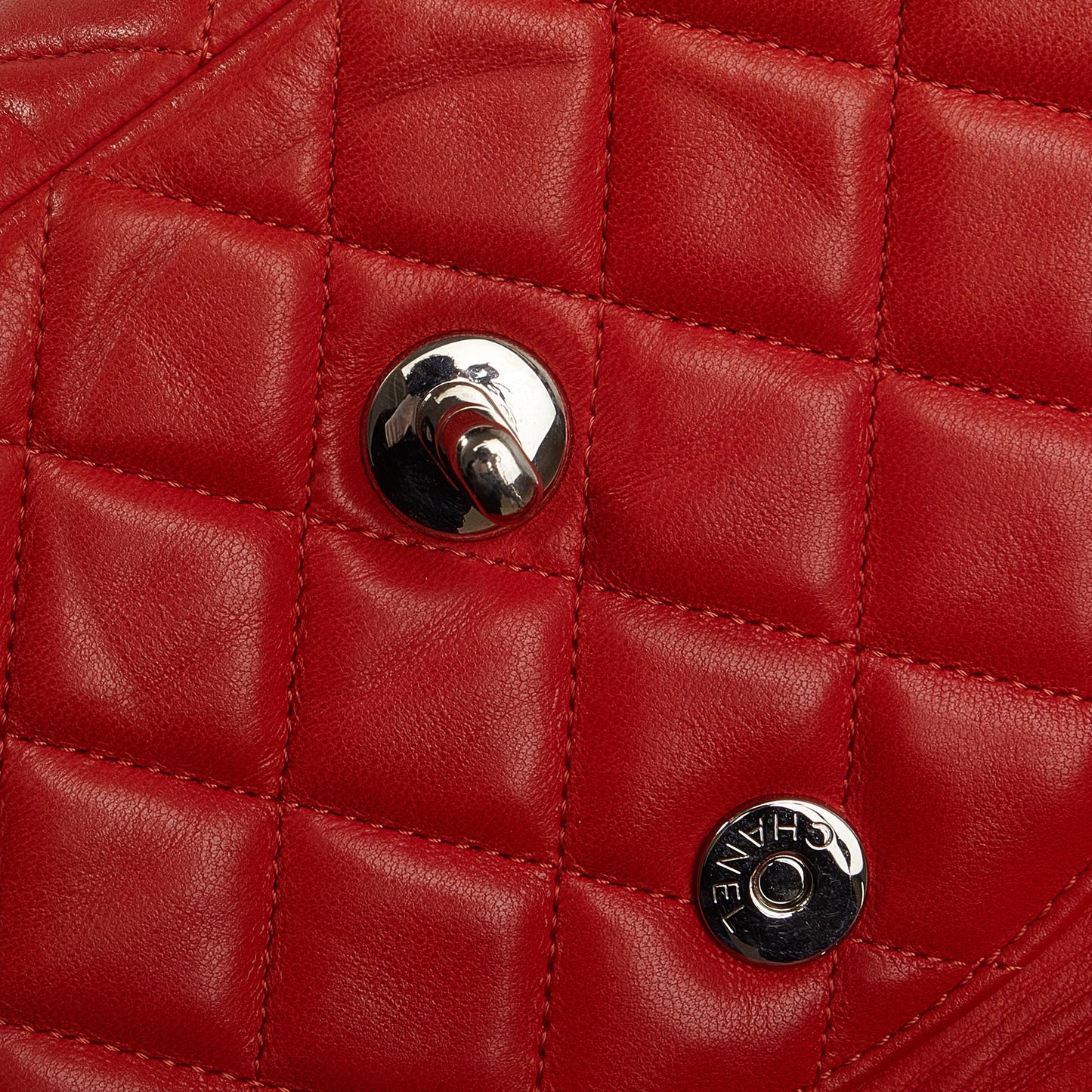 Chanel CC Quilted Flap Shoulder Bag (SHG-PnJIQi)
