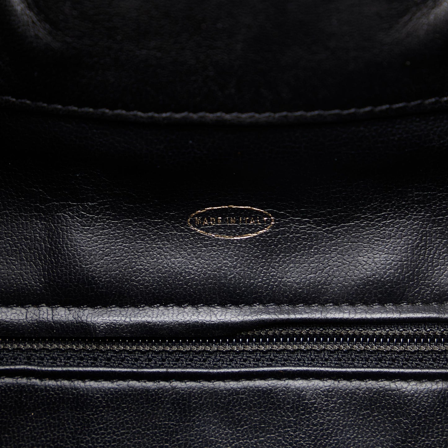 Chanel CC Quilted Lambskin Drawstring Backpack (SHG-86DOIB)