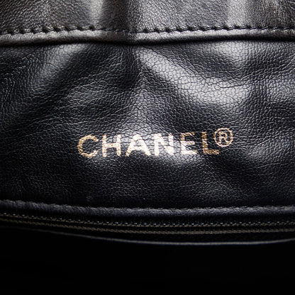 Chanel CC Quilted Lambskin Drawstring Backpack (SHG-86DOIB)