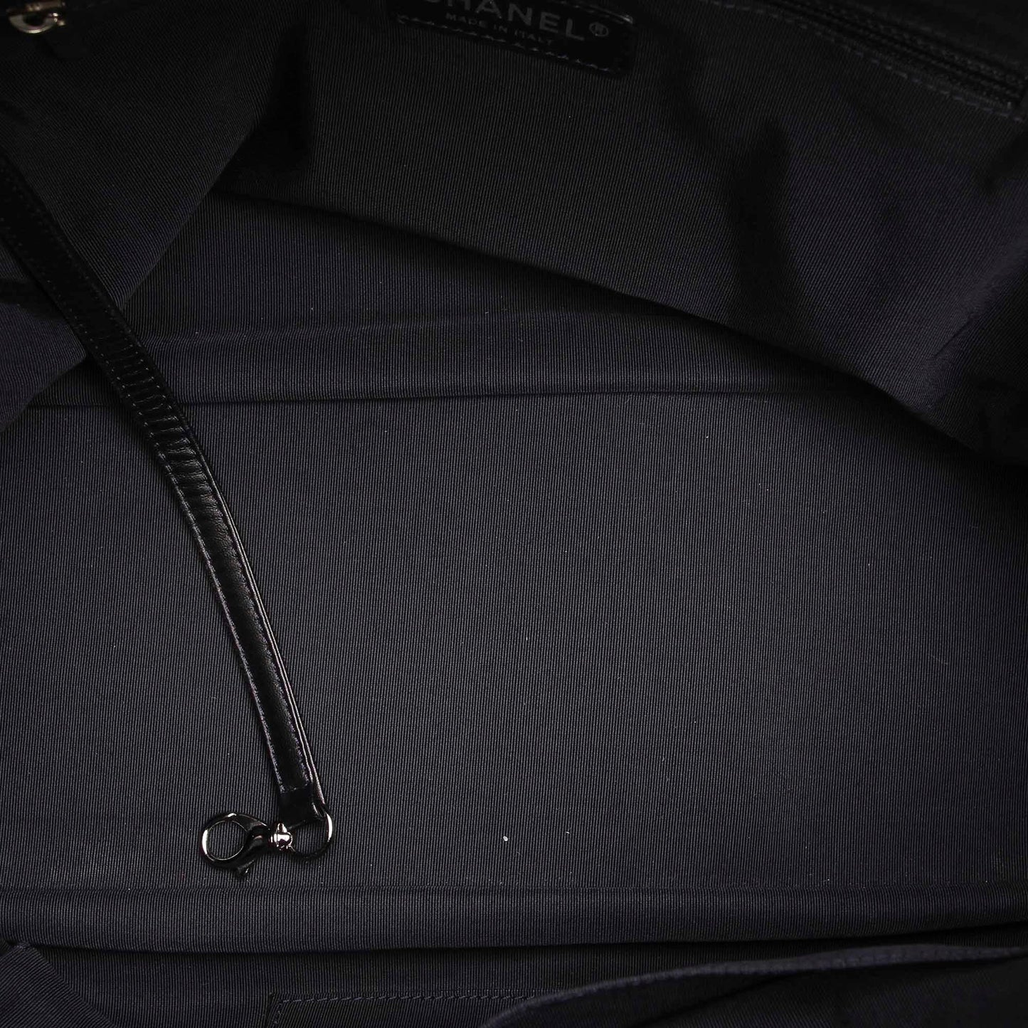Chanel CC Timeless Shoulder Bag (SHG-25168)