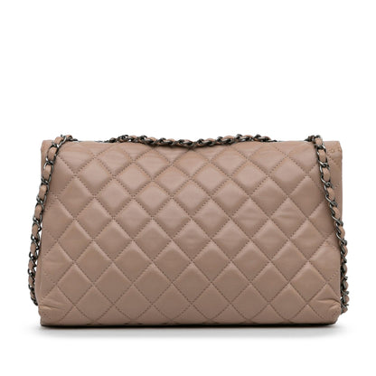 Chanel CC Turnlock Quilted Flap Bag (SHG-DZrKGl)
