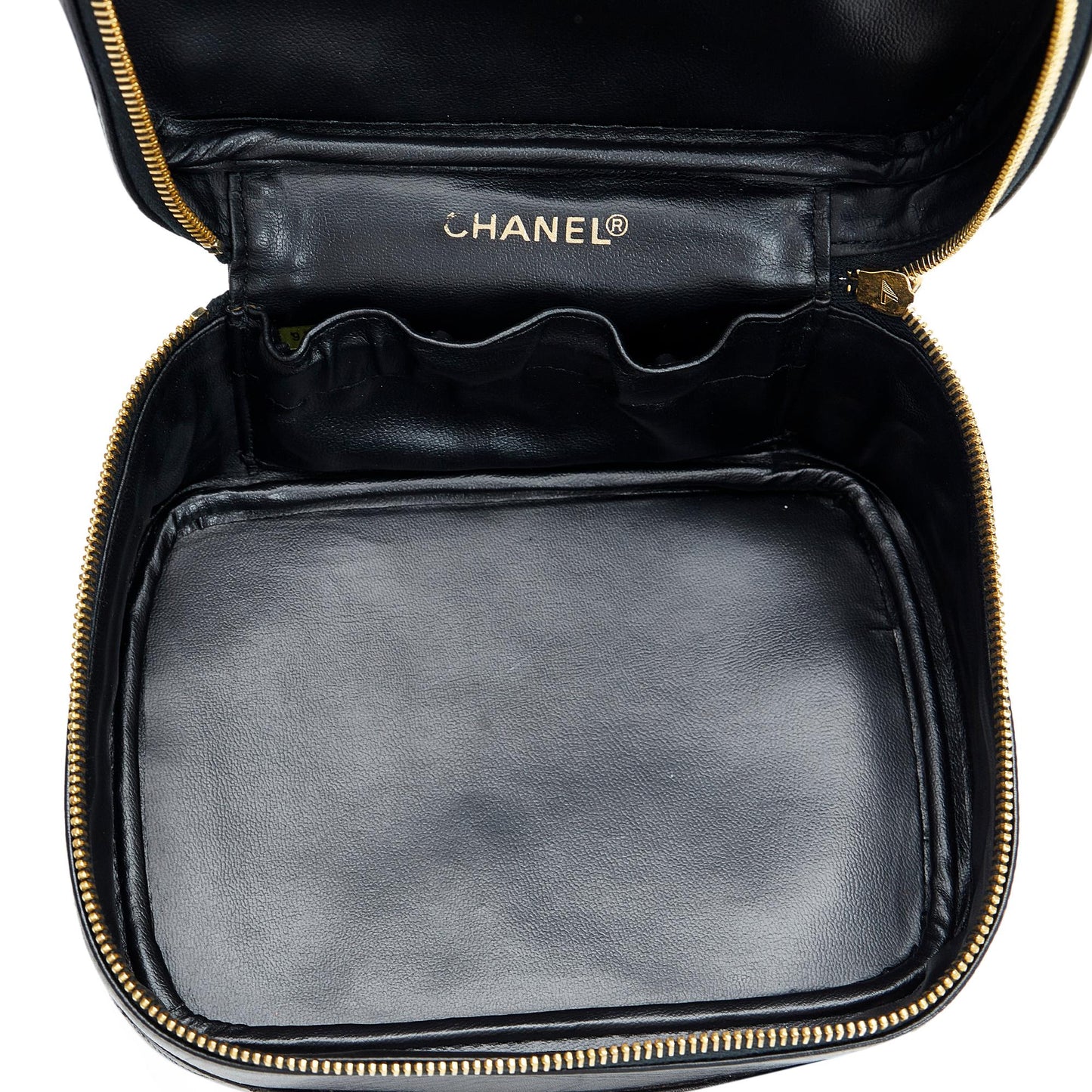 Chanel CC Vanity Bag (SHG-9lJ1hJ)