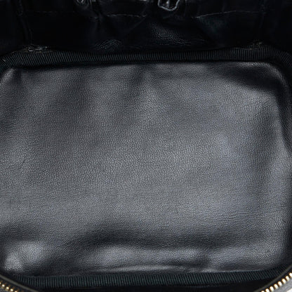 Chanel CC Vanity Bag (SHG-lyCpfq)