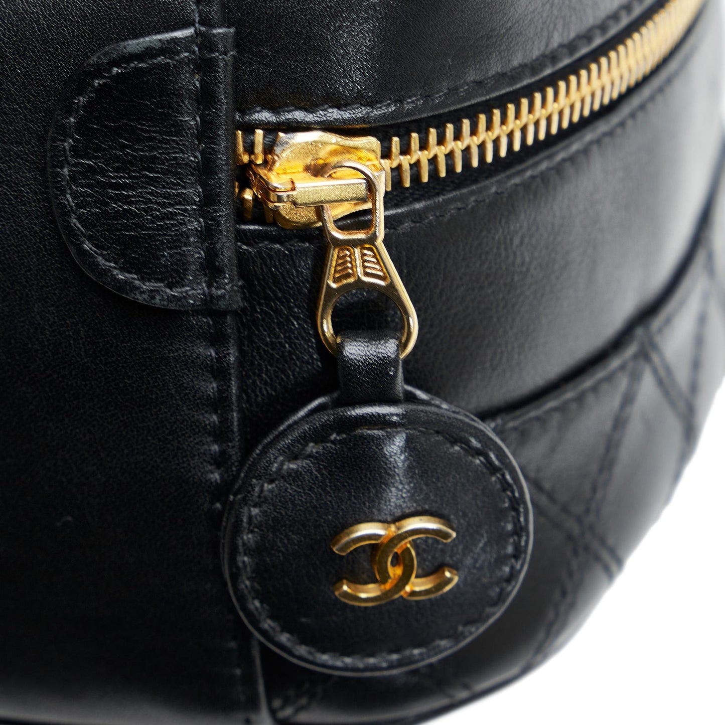 Chanel CC Vanity Bag (SHG-drzuCK)