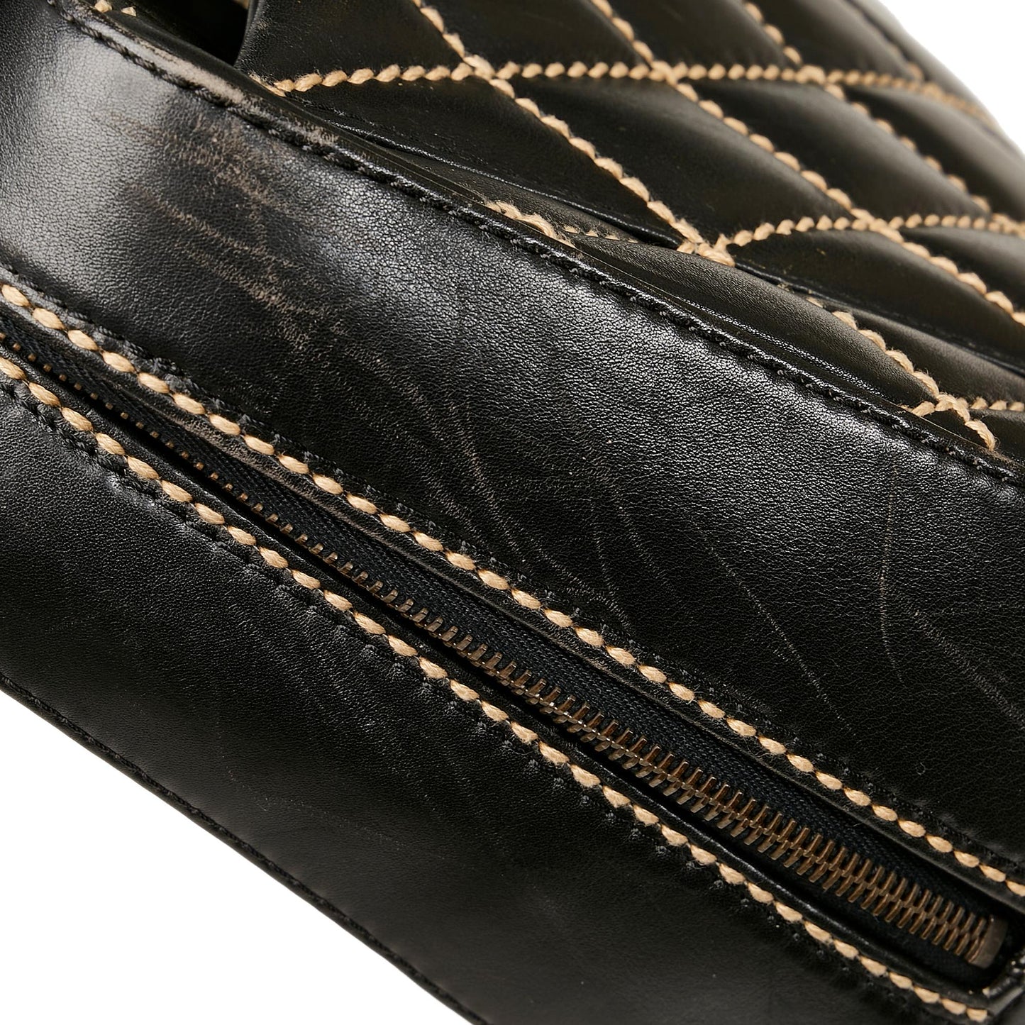 Chanel CC Wild Stitch Handbag (SHG-Dj8rWv)