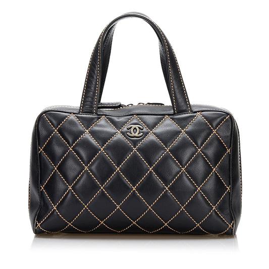 Chanel CC Wild Stitch Handbag (SHG-Dj8rWv)