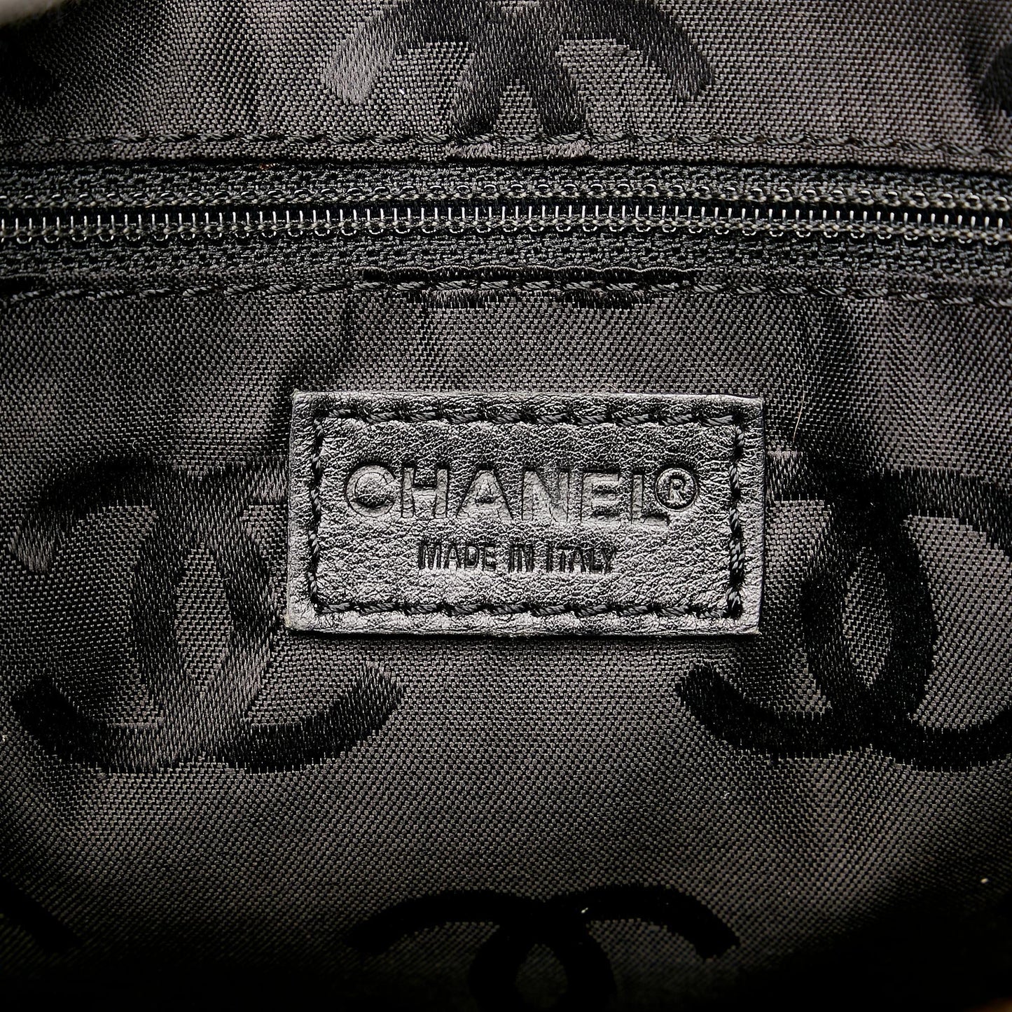 Chanel CC Wild Stitch Handbag (SHG-Dj8rWv)