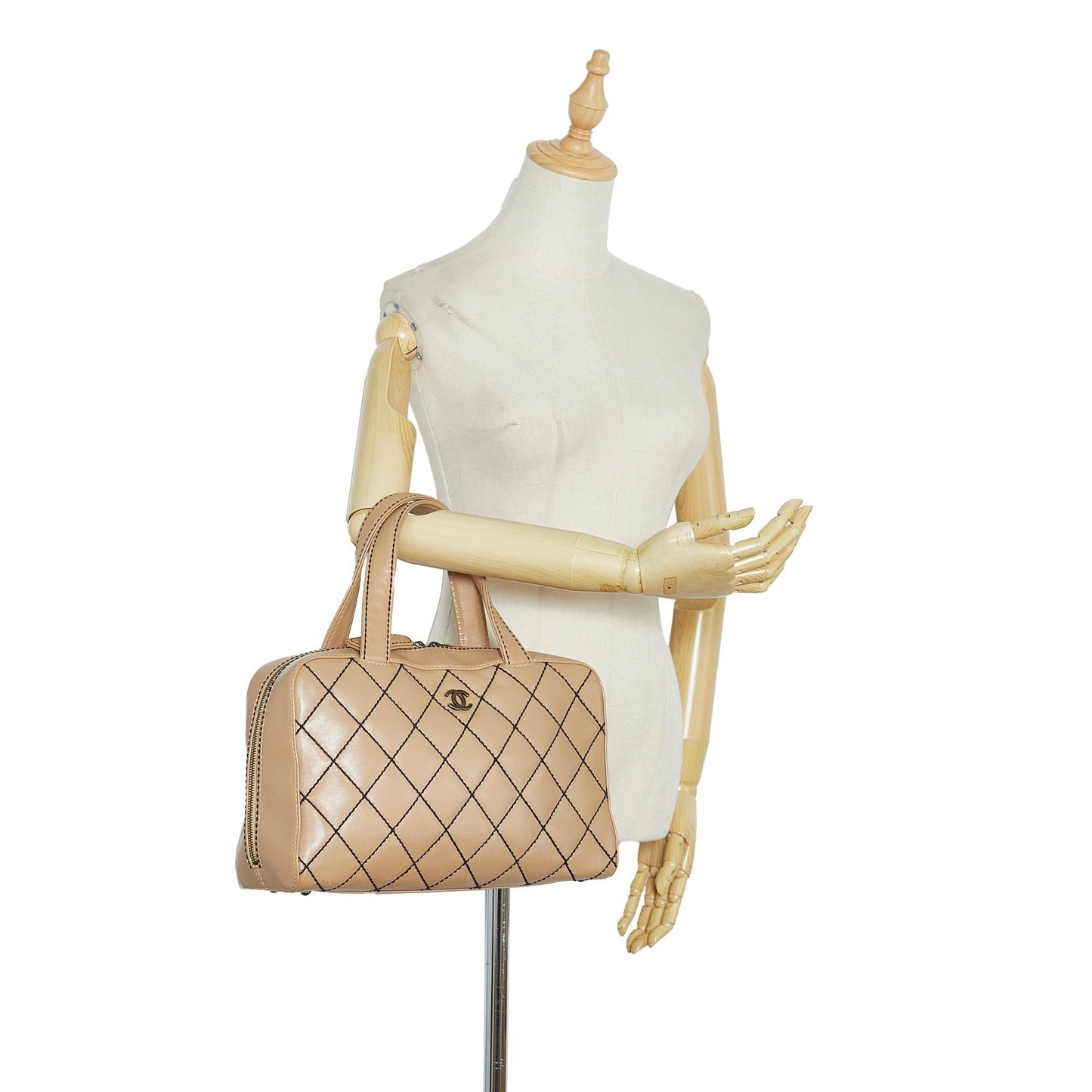 Chanel CC Wild Stitch Handbag (SHG-13zmDX)