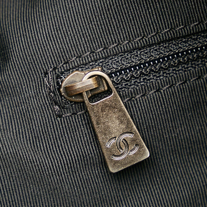 Chanel CC Wild Stitch Handbag (SHG-GrcvzM)