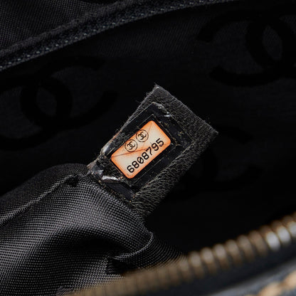 Chanel CC Wild Stitch Handbag (SHG-BGmwDi)