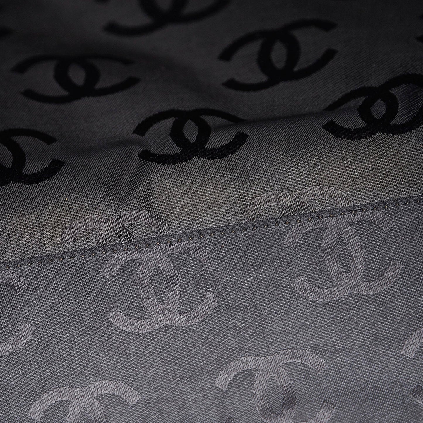 Chanel CC Wild Stitch Handbag (SHG-BGmwDi)