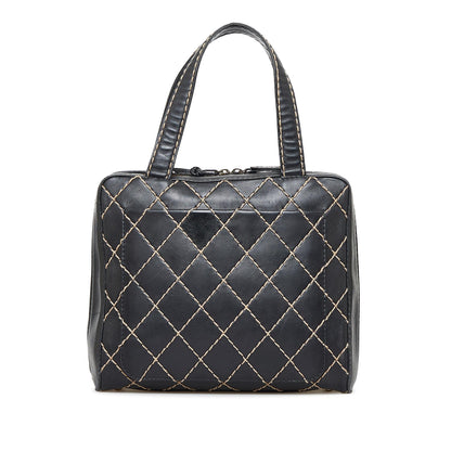 Chanel CC Wild Stitch Handbag (SHG-vbWh5u)