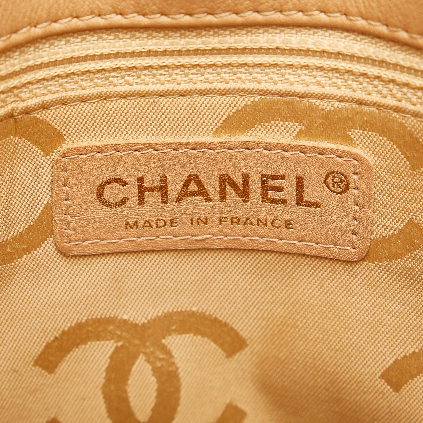 Chanel CC Wild Stitch Handbag (SHG-ccsMzT)