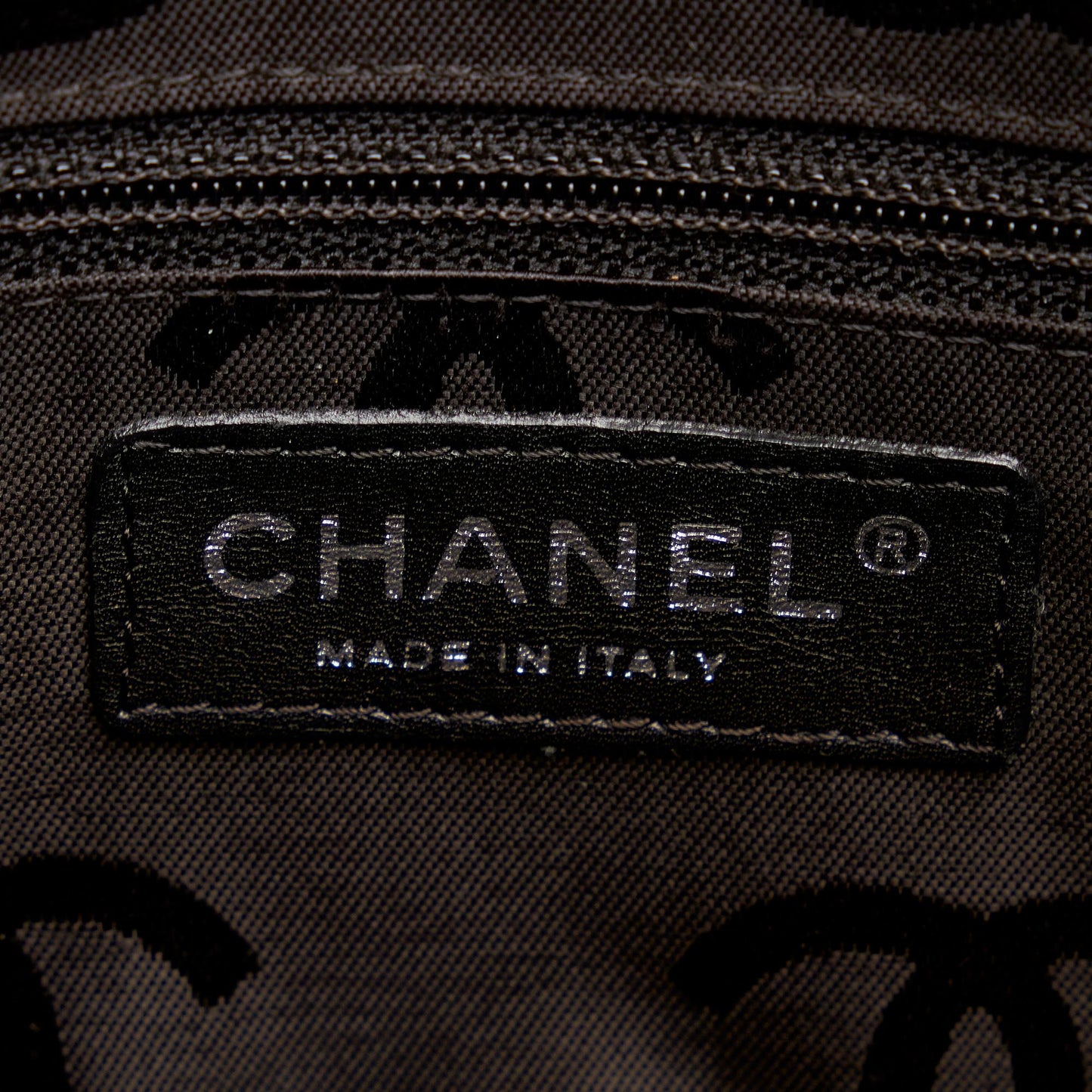 Chanel Cambon Ligne Pochette (SHG-8xRkEU)
