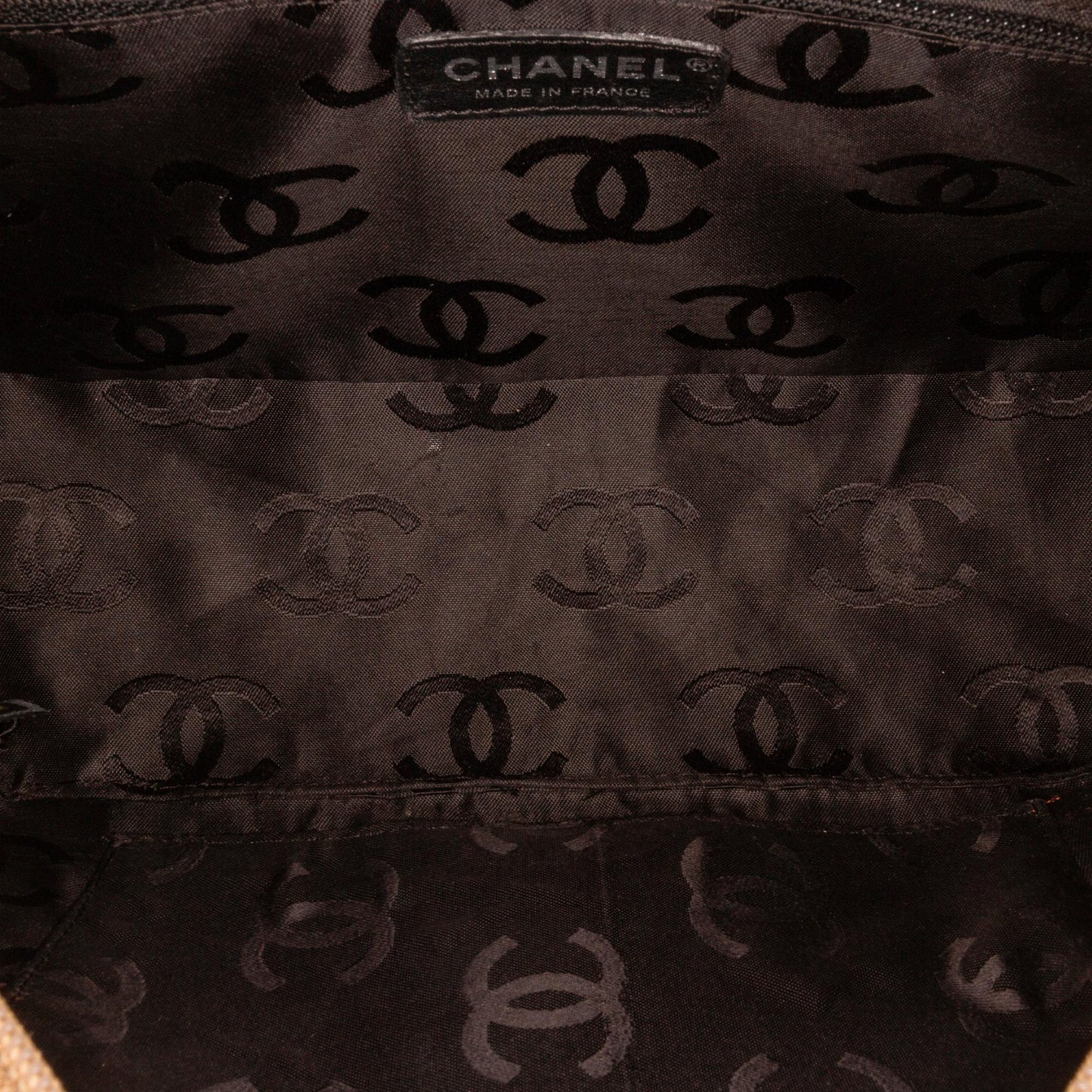 Chanel Cambon Ligne Shoulder Bag (SHG-e6S1sm)