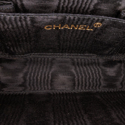 Chanel Canvas Crossbody Bag (SHG-36389)