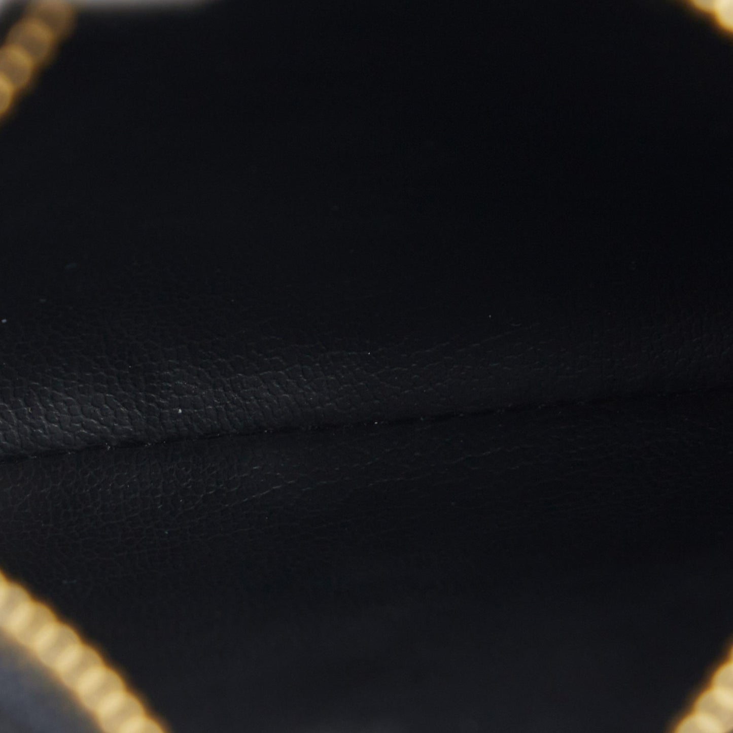 Chanel Caviar Belt Bag (SHG-z5rHFf)