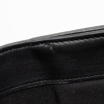 Chanel Caviar Leather CC Bifold Wallet (SHF-13833)
