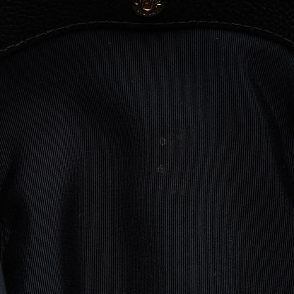 Chanel Caviar Leather Cerf Classic Executive Tote (SHF-vQMVxy)