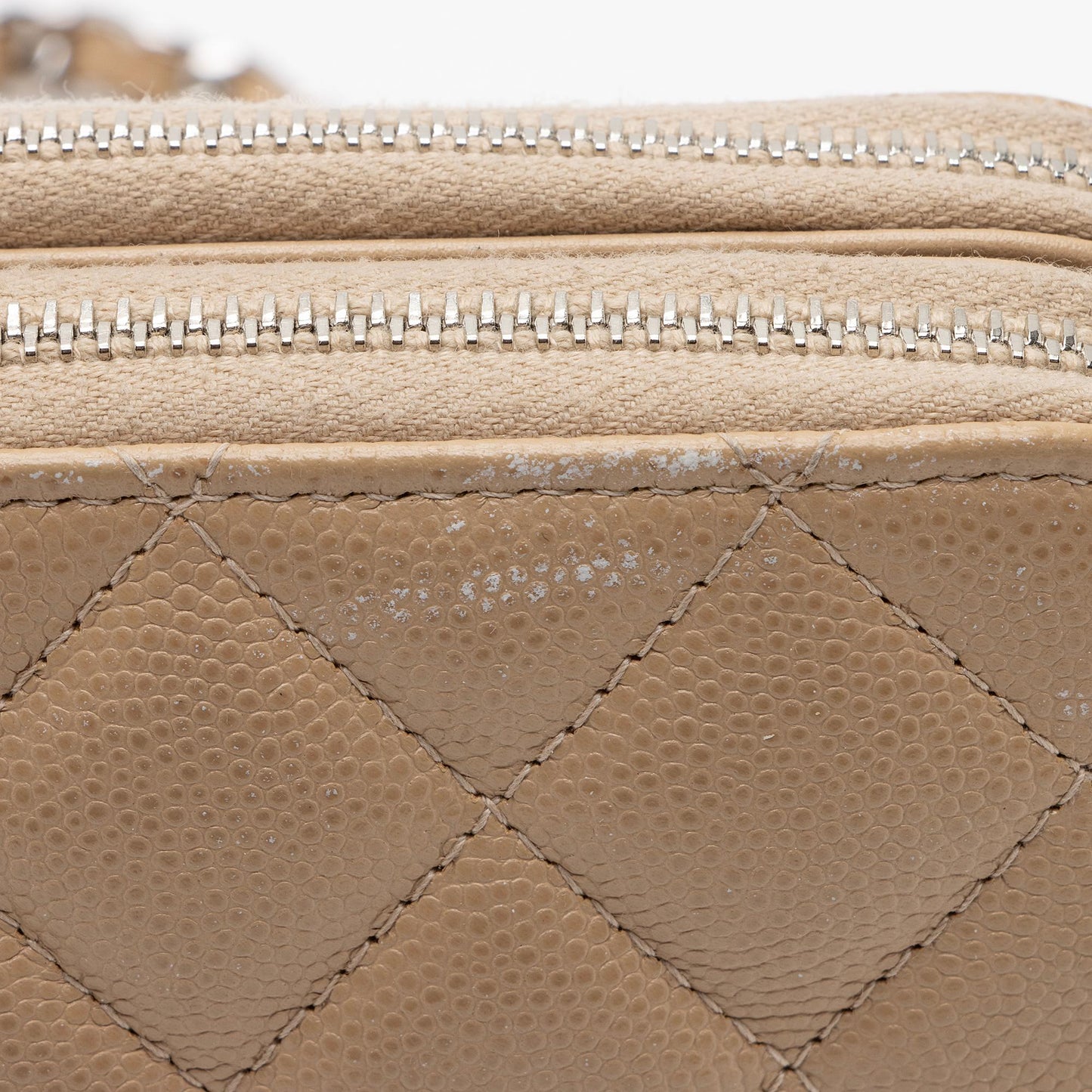 Chanel Caviar Leather Classic Clutch with Chain (SHF-e5R9s1)