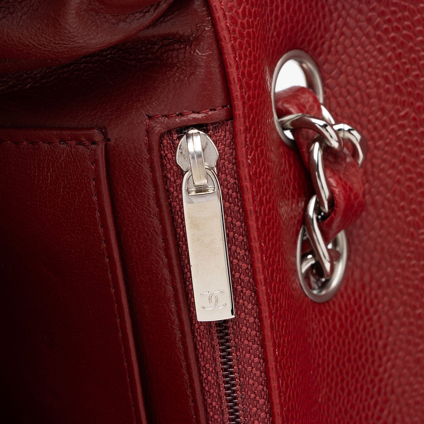 Chanel Caviar Leather Classic Jumbo Single Flap Bag (SHF-xdYaEs)