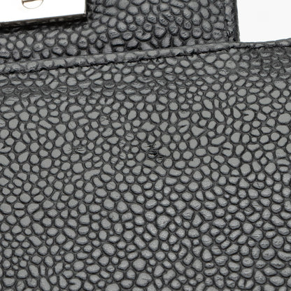 Chanel Caviar Leather Classic Maxi Double Flap Bag (SHF-lwkRiB)